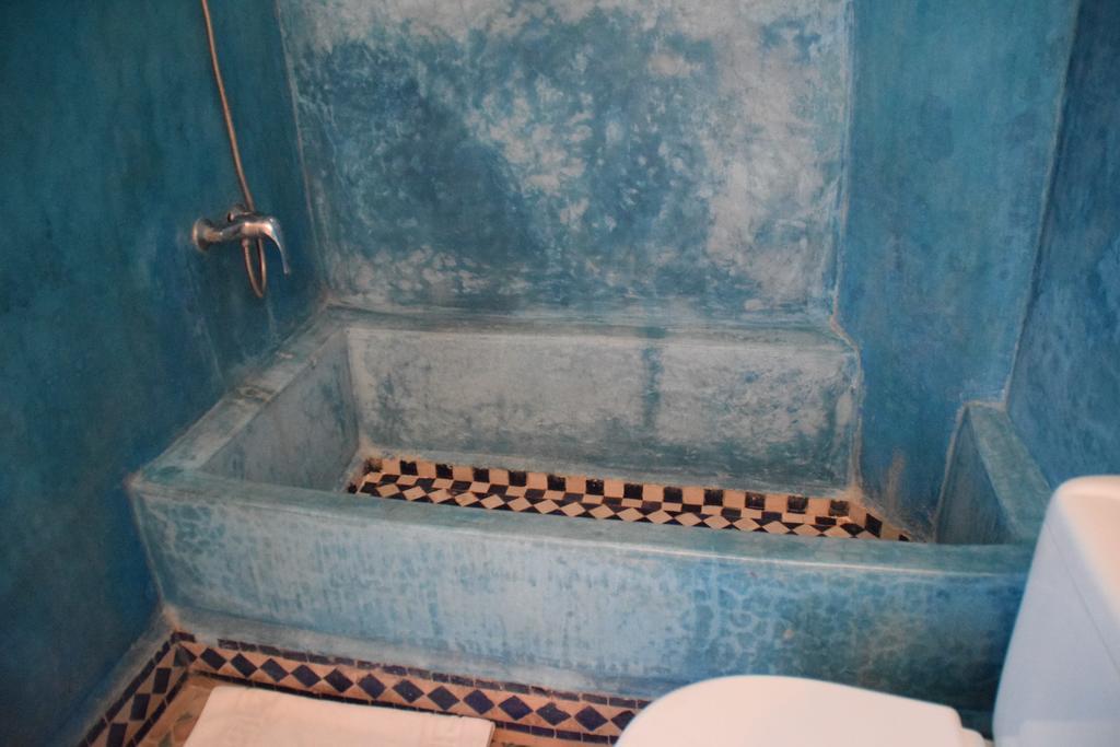 Riad Saltana Szavíra Szoba fotó